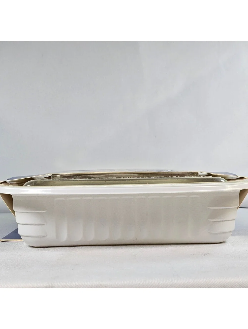 Vtg Reynolds Pot Lux Oven Ready Cookware 13x9 Pan  Lid Disposable Reusable White